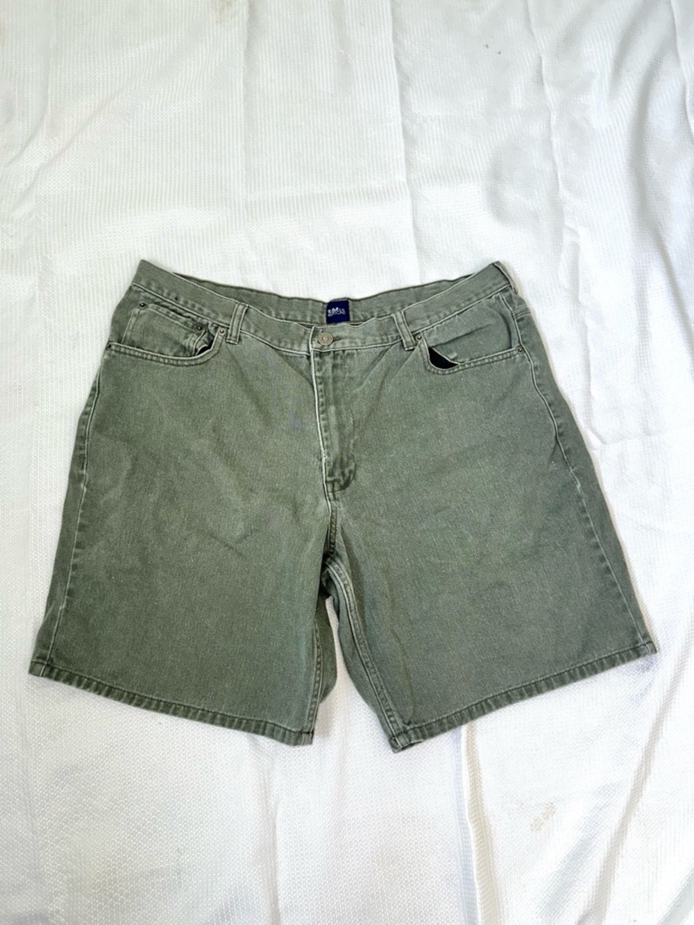 Basic Editions Olive Green Denim-Style Men's Shorts